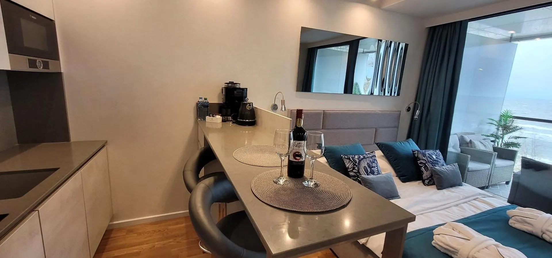 Apartament Seaside Margo De Lux Z Widokiem Na Morze Kołobrzeg 0*,